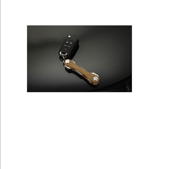 KEY SMART / Compact Key Holder Leather Edition - Picture 2 of 4